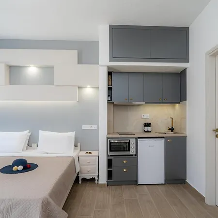 Renata Mare Beachside Apartment Hersonissos (Crete)