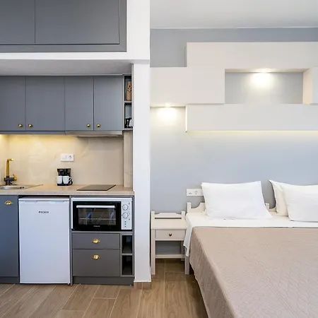 Renata Mare Beachside Apartment